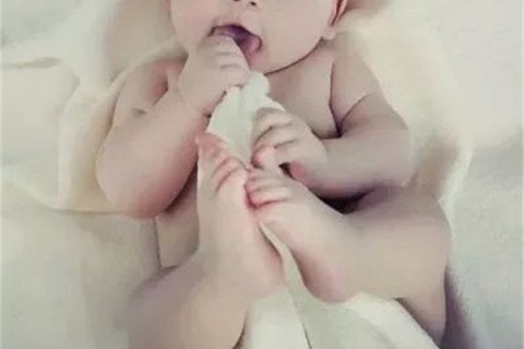 夏季怎么穿可以避免乌鲁木齐捐卵宝宝感冒受凉？生病要怎么穿？